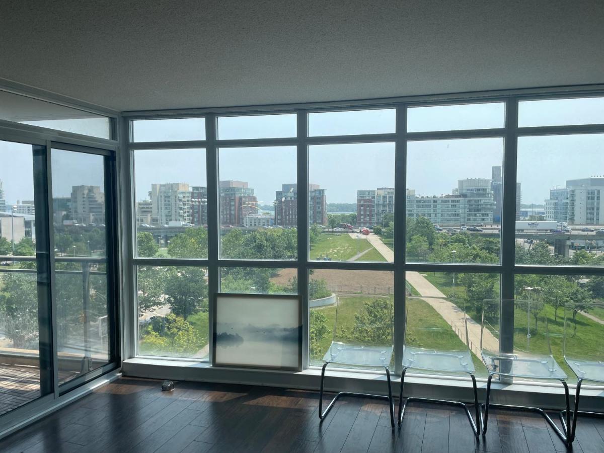 Three Br Condo Step To Cn Tower Rogers Center With Free Parking Toronto Kültér fotó